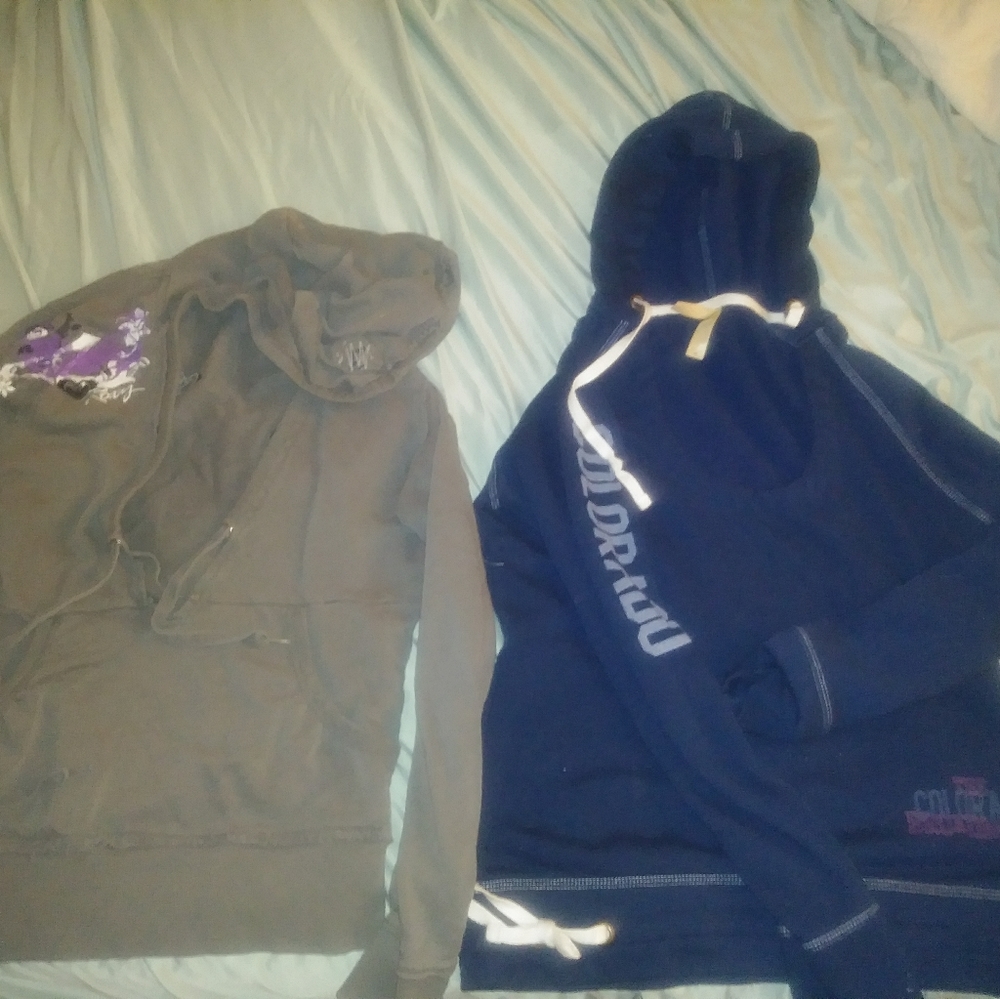 2 hoodies for $10